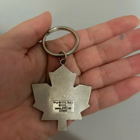 Toronto Maple Leafs Keychain - Picture 5 of 5